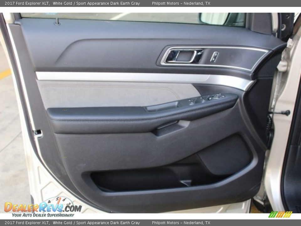 2017 Ford Explorer XLT White Gold / Sport Appearance Dark Earth Gray Photo #9