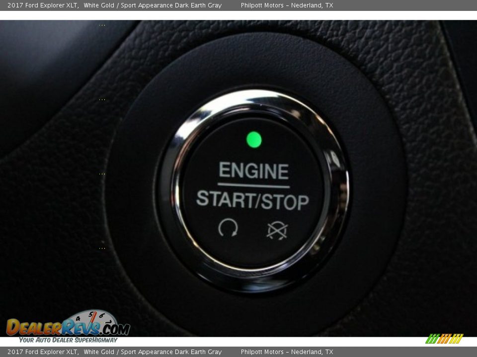 2017 Ford Explorer XLT White Gold / Sport Appearance Dark Earth Gray Photo #16