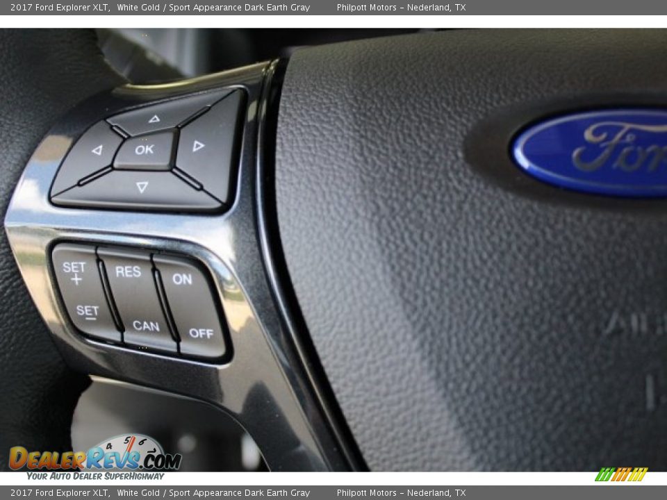2017 Ford Explorer XLT White Gold / Sport Appearance Dark Earth Gray Photo #19