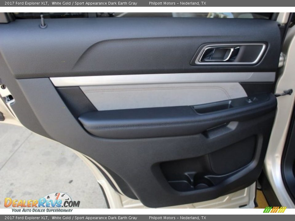 2017 Ford Explorer XLT White Gold / Sport Appearance Dark Earth Gray Photo #23