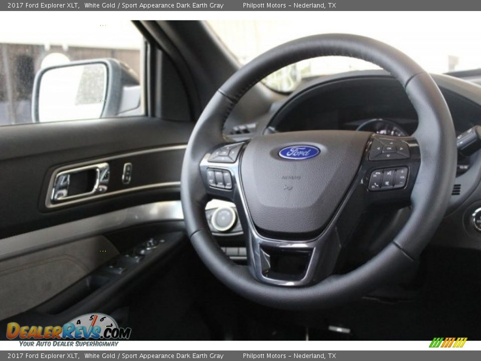 2017 Ford Explorer XLT White Gold / Sport Appearance Dark Earth Gray Photo #28