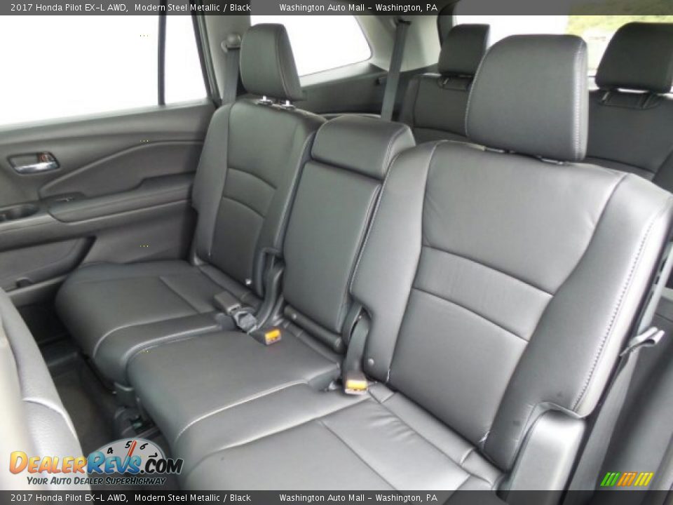 2017 Honda Pilot EX-L AWD Modern Steel Metallic / Black Photo #11