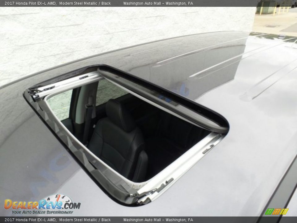 2017 Honda Pilot EX-L AWD Modern Steel Metallic / Black Photo #32