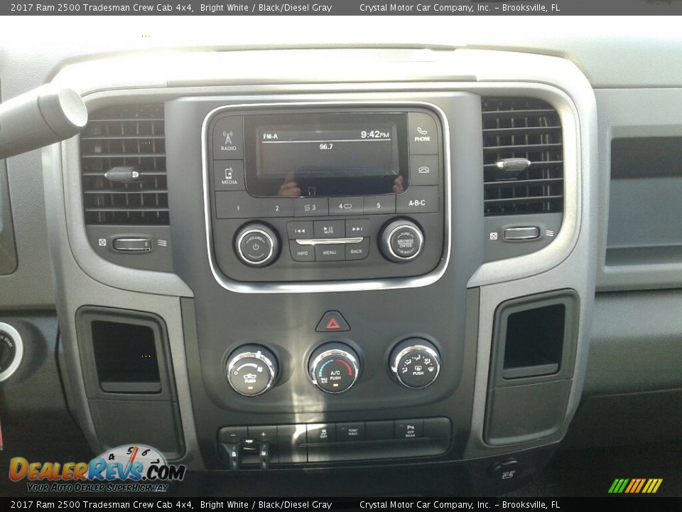 2017 Ram 2500 Tradesman Crew Cab 4x4 Bright White / Black/Diesel Gray Photo #15