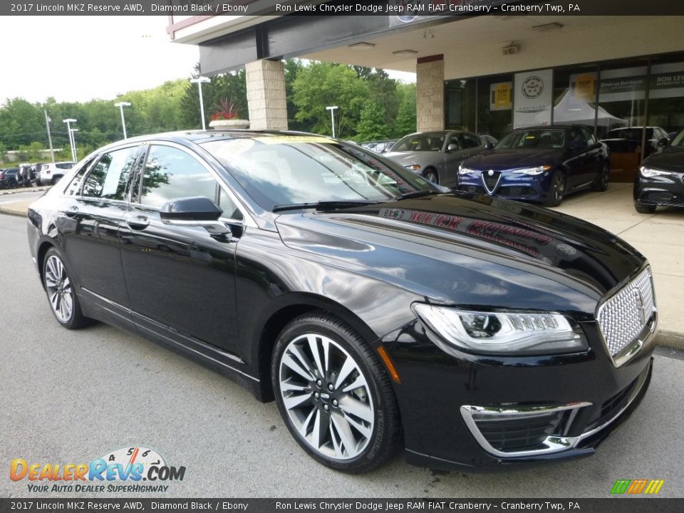 Front 3/4 View of 2017 Lincoln MKZ Reserve AWD Photo #3