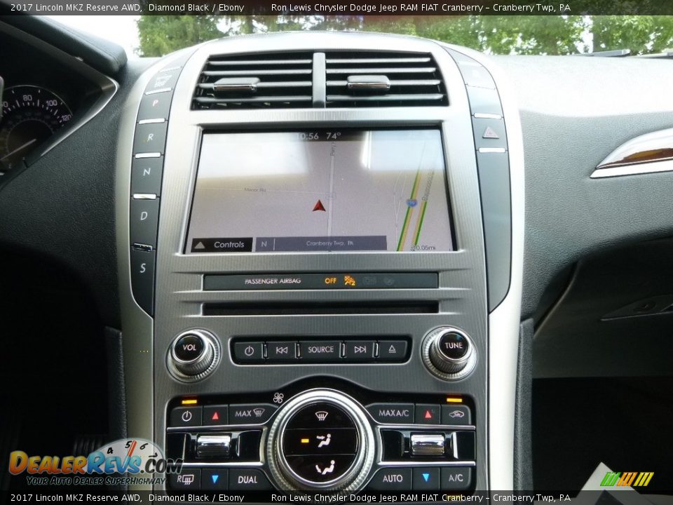 Controls of 2017 Lincoln MKZ Reserve AWD Photo #18