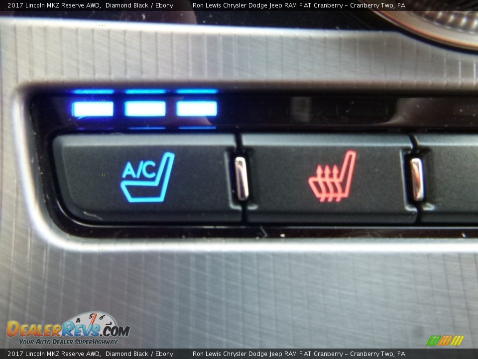 Controls of 2017 Lincoln MKZ Reserve AWD Photo #19