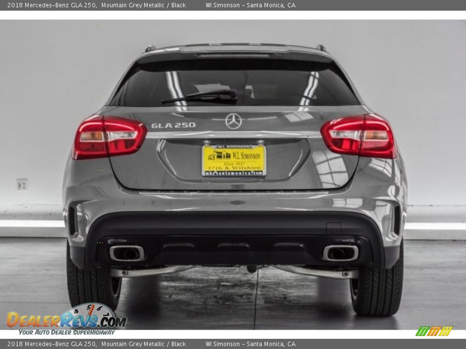 2018 Mercedes-Benz GLA 250 Mountain Grey Metallic / Black Photo #4