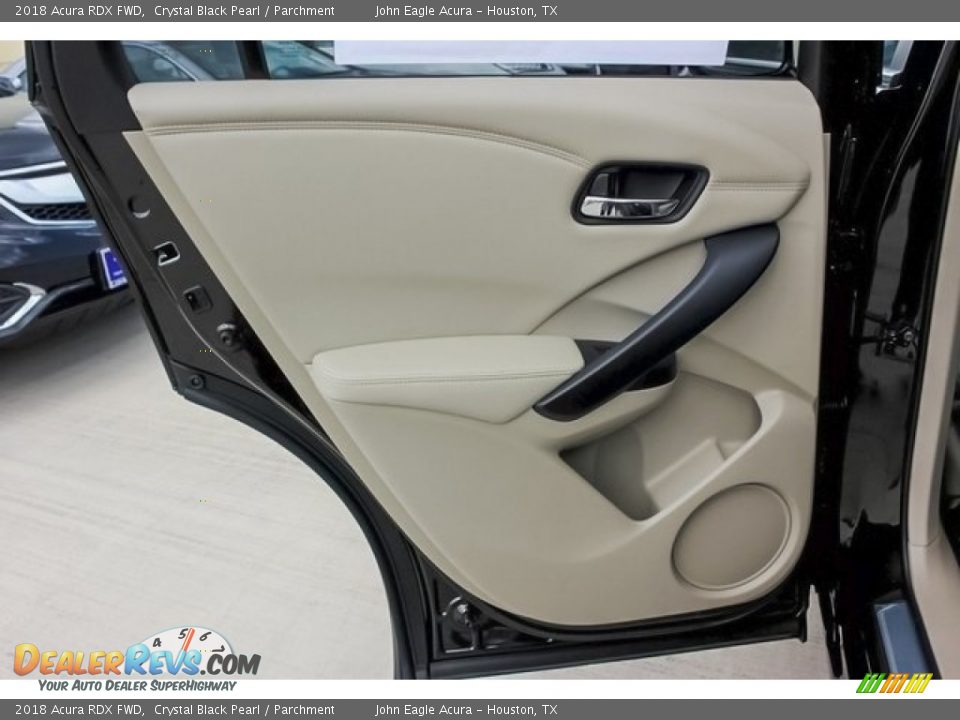 2018 Acura RDX FWD Crystal Black Pearl / Parchment Photo #17