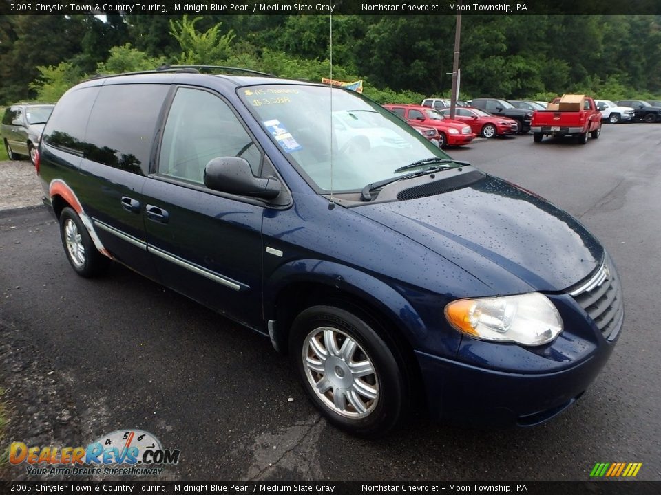 2005 Chrysler Town & Country Touring Midnight Blue Pearl / Medium Slate Gray Photo #5