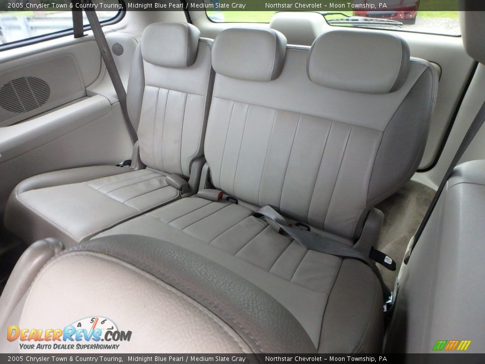 2005 Chrysler Town & Country Touring Midnight Blue Pearl / Medium Slate Gray Photo #10