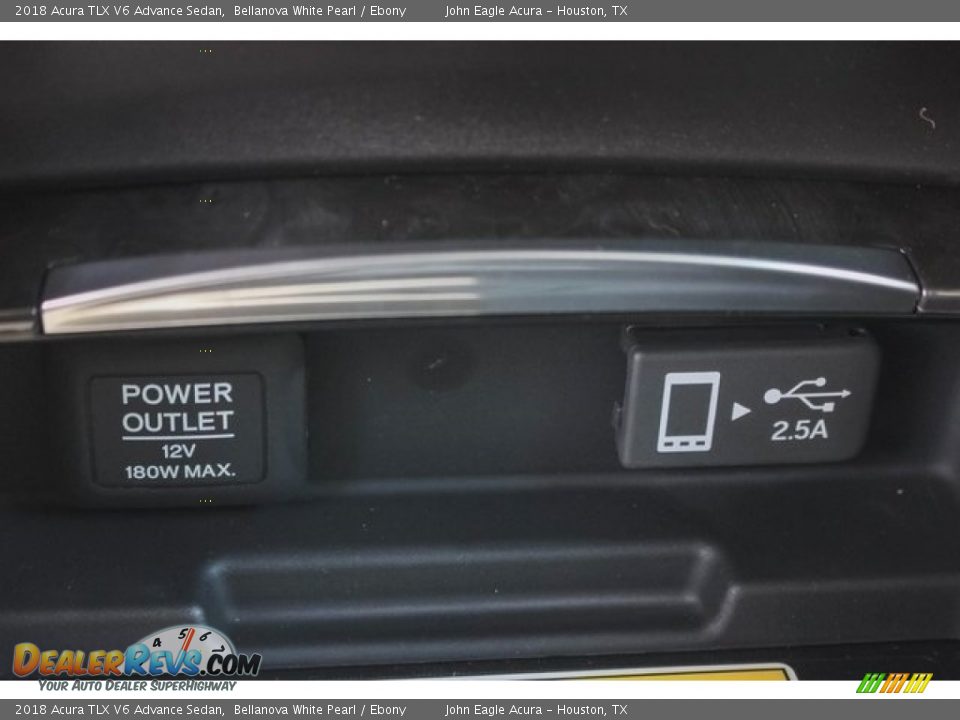 2018 Acura TLX V6 Advance Sedan Bellanova White Pearl / Ebony Photo #33