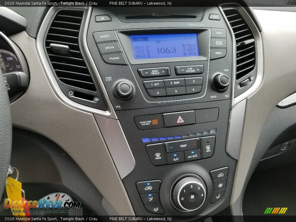 2016 Hyundai Santa Fe Sport Twilight Black / Gray Photo #23