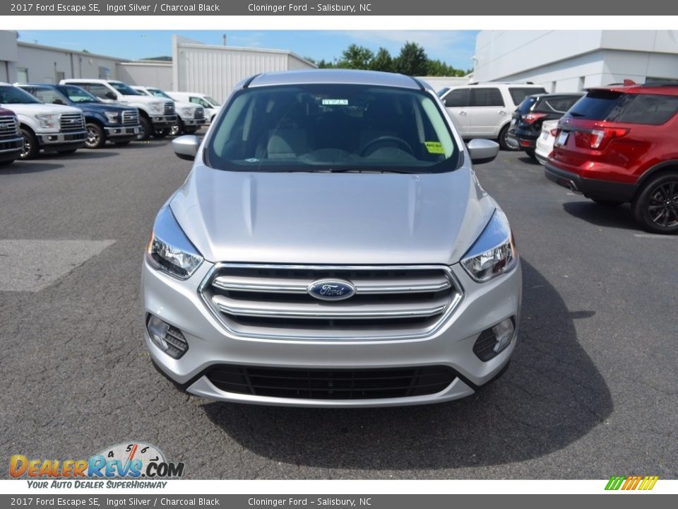 2017 Ford Escape SE Ingot Silver / Charcoal Black Photo #4