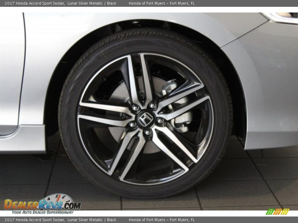 2017 Honda Accord Sport Sedan Lunar Silver Metallic / Black Photo #2