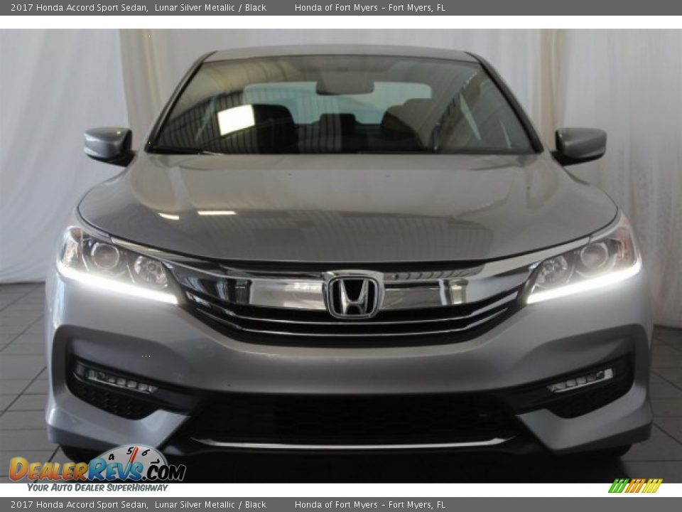 2017 Honda Accord Sport Sedan Lunar Silver Metallic / Black Photo #4