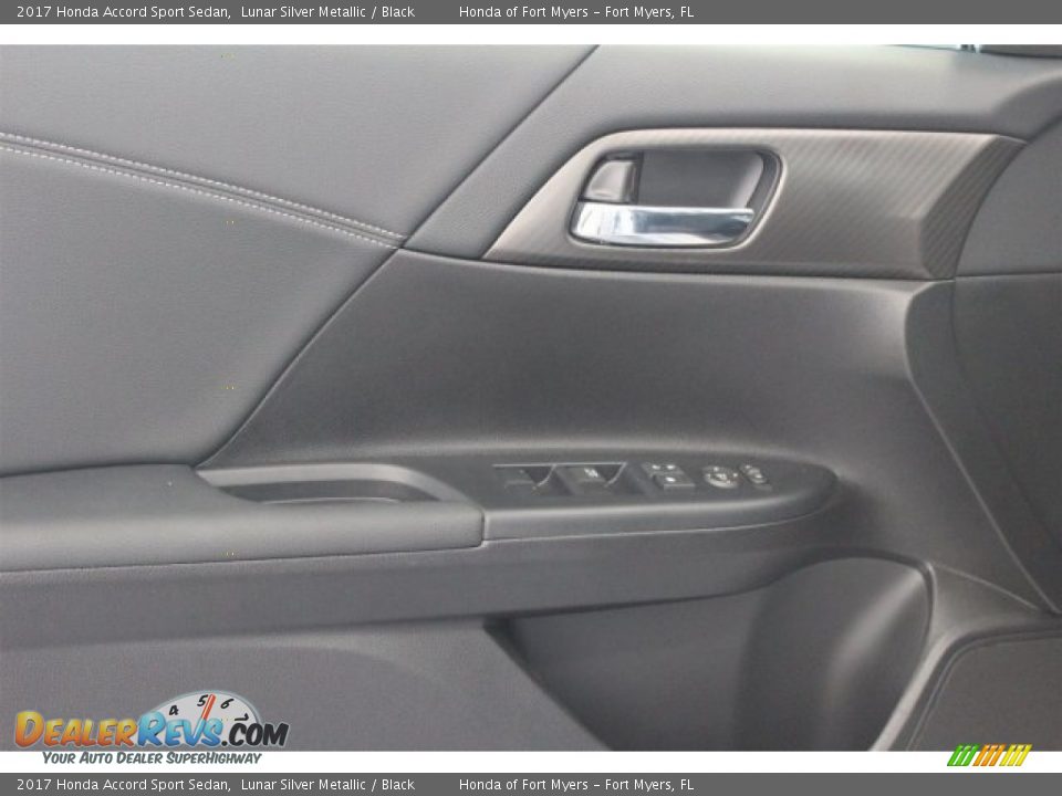 2017 Honda Accord Sport Sedan Lunar Silver Metallic / Black Photo #7