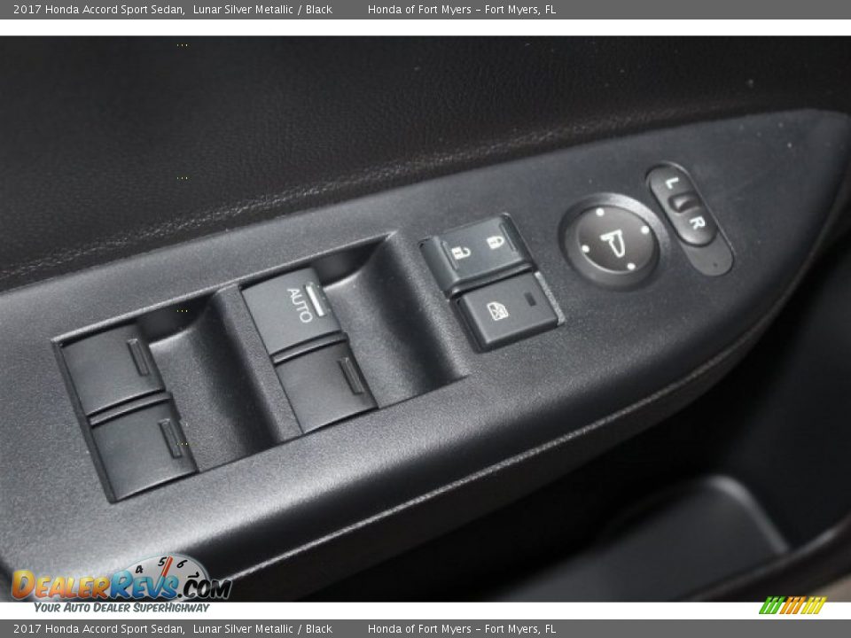 2017 Honda Accord Sport Sedan Lunar Silver Metallic / Black Photo #8