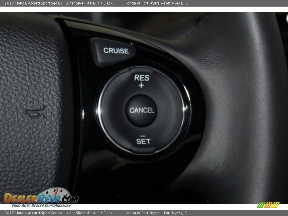 2017 Honda Accord Sport Sedan Lunar Silver Metallic / Black Photo #14