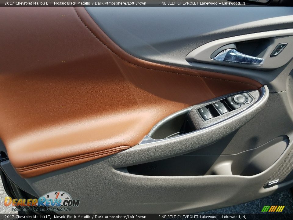 2017 Chevrolet Malibu LT Mosaic Black Metallic / Dark Atmosphere/Loft Brown Photo #8