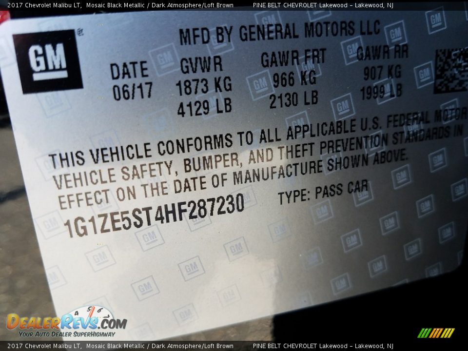 2017 Chevrolet Malibu LT Mosaic Black Metallic / Dark Atmosphere/Loft Brown Photo #9