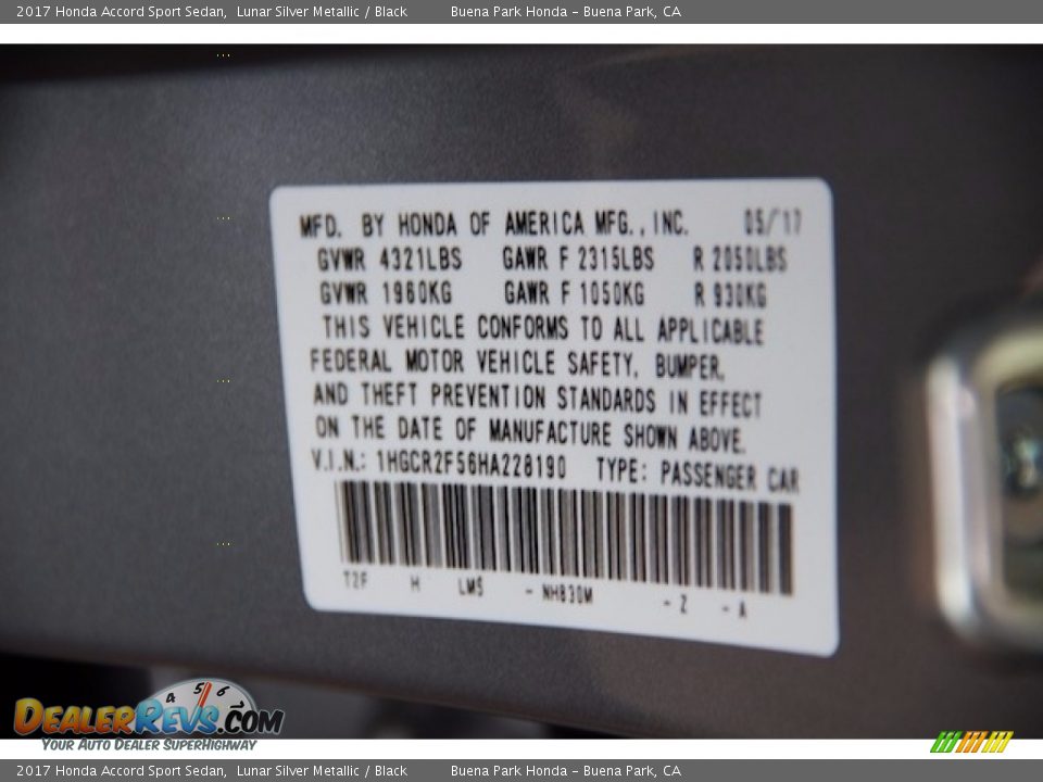 2017 Honda Accord Sport Sedan Lunar Silver Metallic / Black Photo #16