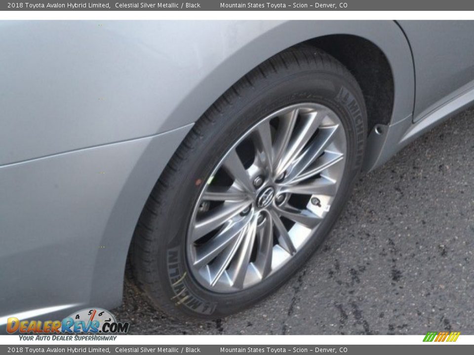 2018 Toyota Avalon Hybrid Limited Celestial Silver Metallic / Black Photo #9
