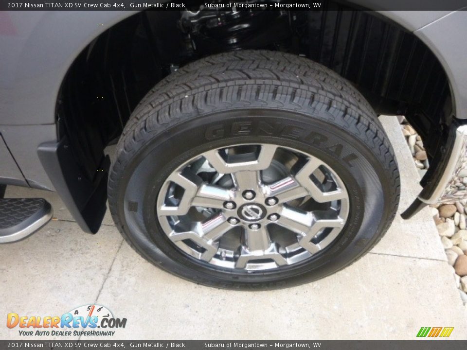2017 Nissan TITAN XD SV Crew Cab 4x4 Gun Metallic / Black Photo #2