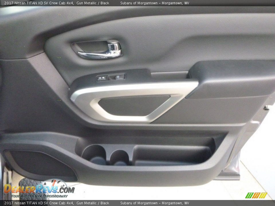 2017 Nissan TITAN XD SV Crew Cab 4x4 Gun Metallic / Black Photo #3