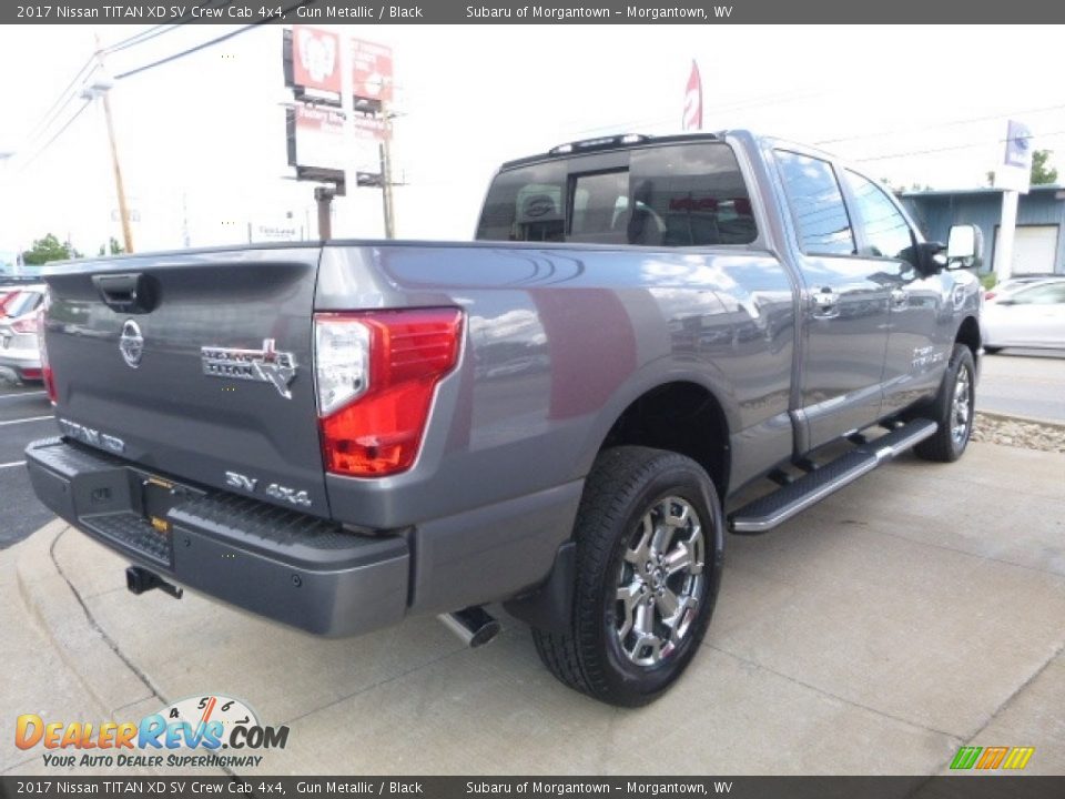 2017 Nissan TITAN XD SV Crew Cab 4x4 Gun Metallic / Black Photo #8