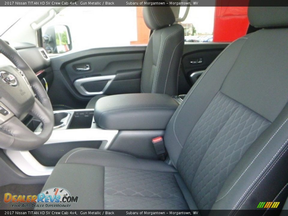 2017 Nissan TITAN XD SV Crew Cab 4x4 Gun Metallic / Black Photo #14
