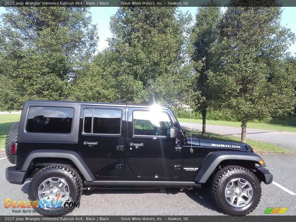 2017 Jeep Wrangler Unlimited Rubicon 4x4 Black / Black Photo #5