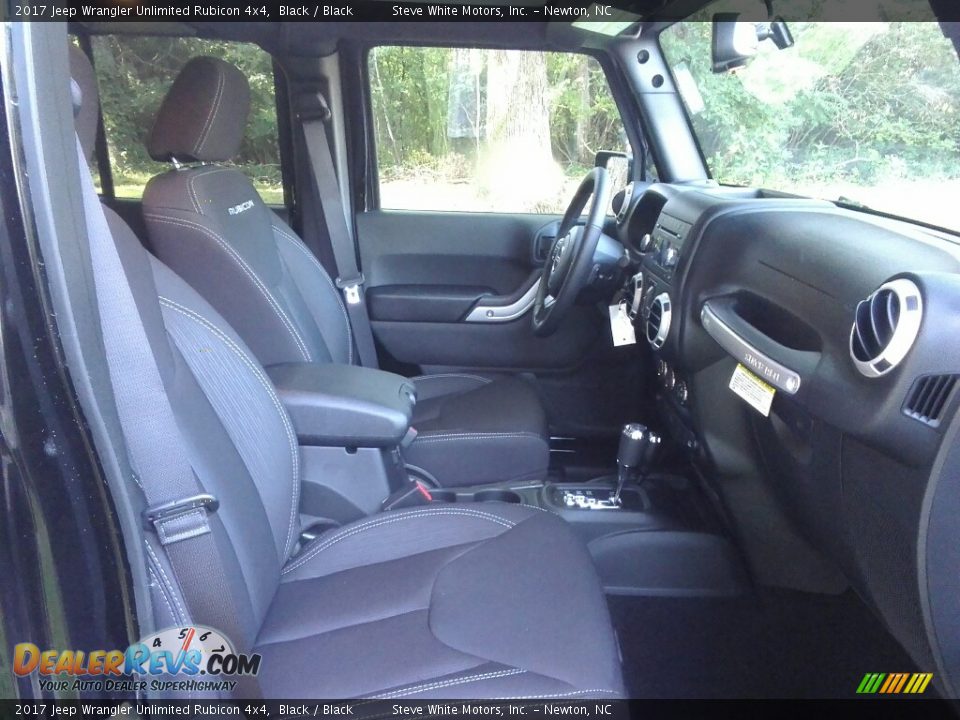 2017 Jeep Wrangler Unlimited Rubicon 4x4 Black / Black Photo #14