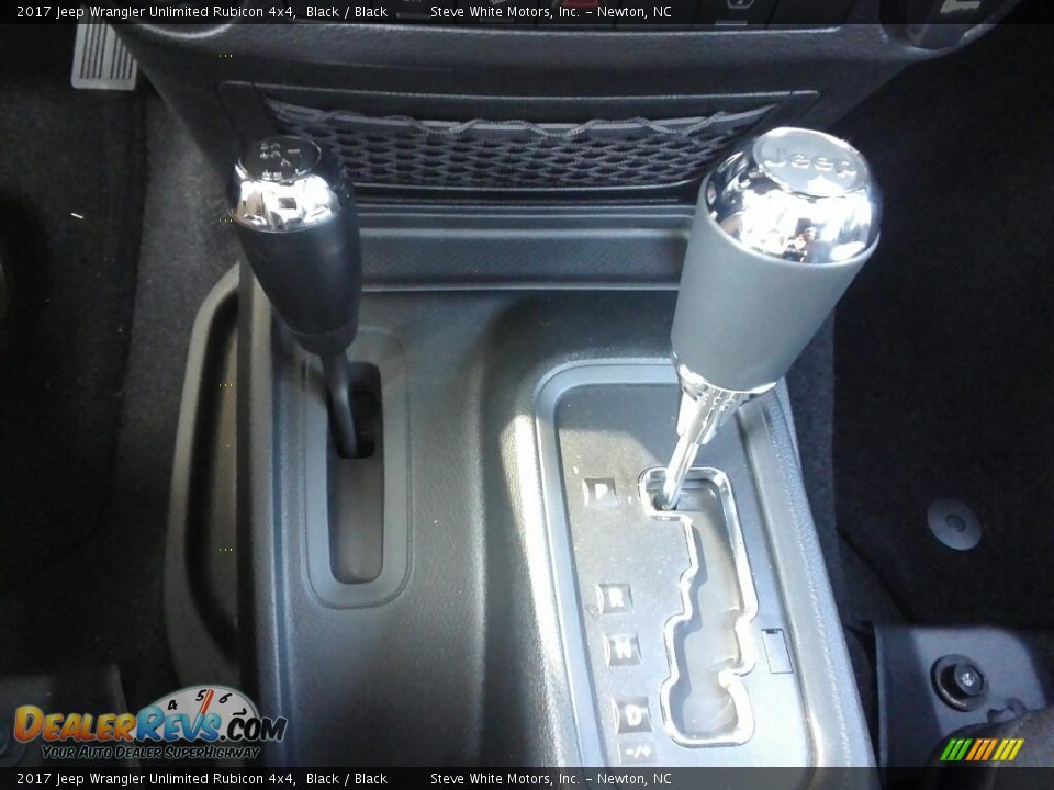 2017 Jeep Wrangler Unlimited Rubicon 4x4 Black / Black Photo #25