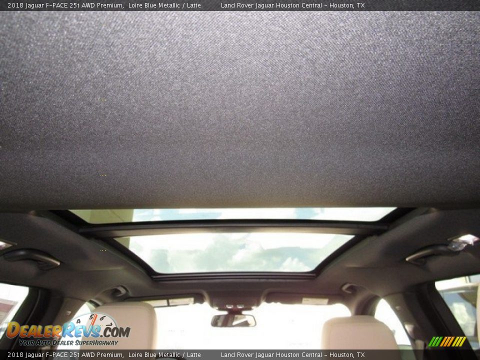2018 Jaguar F-PACE 25t AWD Premium Loire Blue Metallic / Latte Photo #17