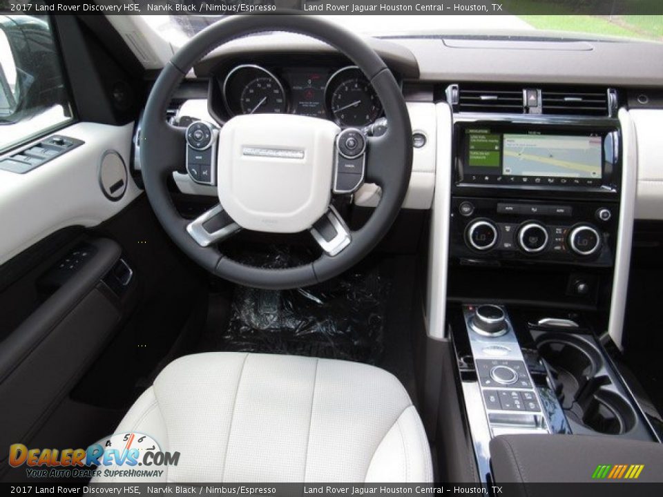 2017 Land Rover Discovery HSE Narvik Black / Nimbus/Espresso Photo #13