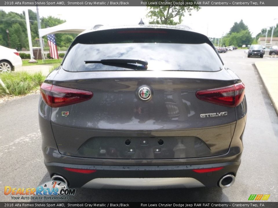 2018 Alfa Romeo Stelvio Sport AWD Stromboli Gray Metallic / Black/Black Photo #5