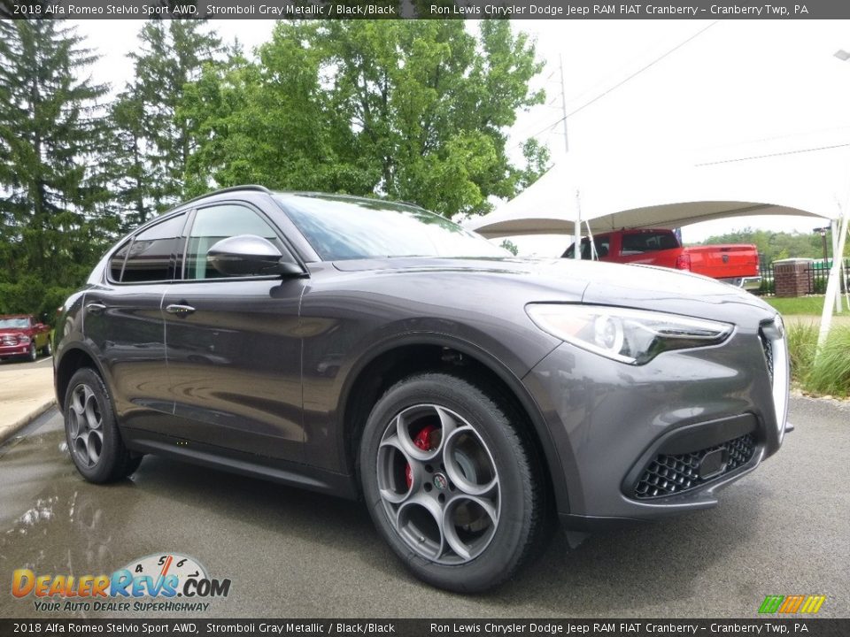 2018 Alfa Romeo Stelvio Sport AWD Stromboli Gray Metallic / Black/Black Photo #11