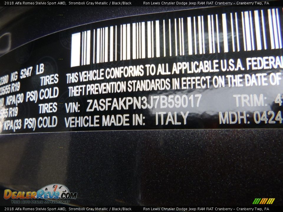 2018 Alfa Romeo Stelvio Sport AWD Stromboli Gray Metallic / Black/Black Photo #22