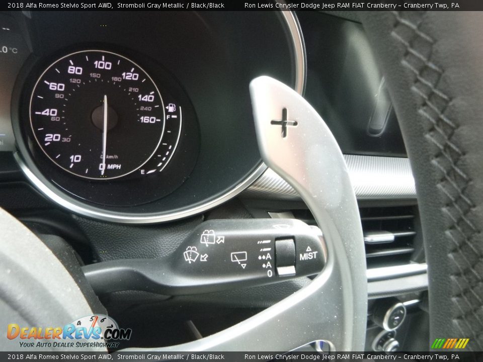 2018 Alfa Romeo Stelvio Sport AWD Shifter Photo #31