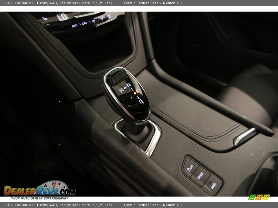 2017 Cadillac XT5 Luxury AWD Stellar Black Metallic / Jet Black Photo #8