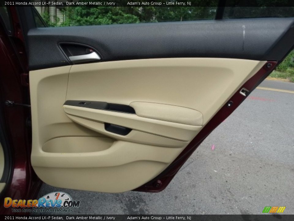 2011 Honda Accord LX-P Sedan Dark Amber Metallic / Ivory Photo #12