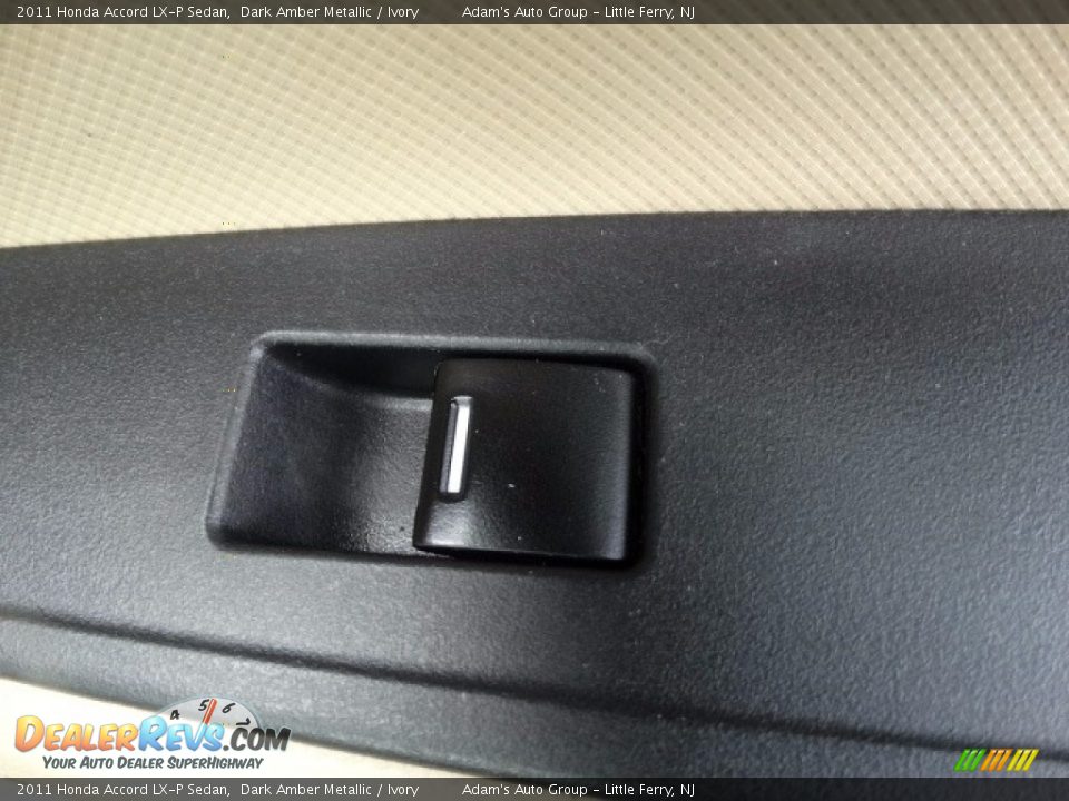 2011 Honda Accord LX-P Sedan Dark Amber Metallic / Ivory Photo #13