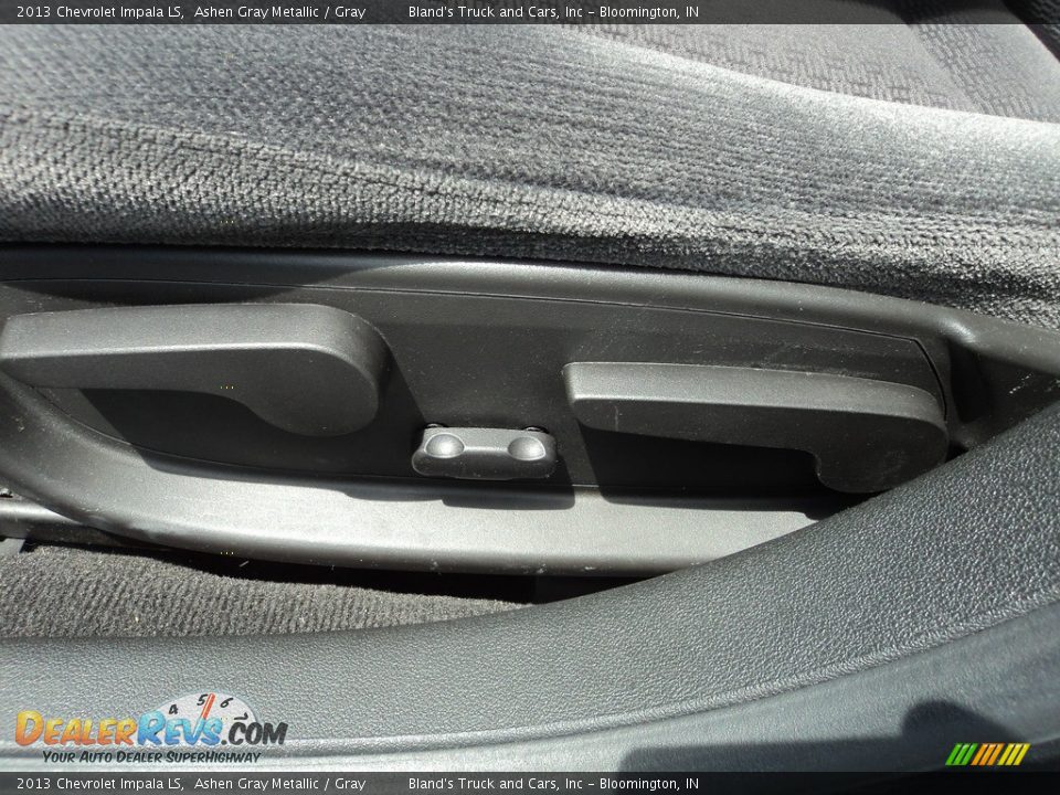 2013 Chevrolet Impala LS Ashen Gray Metallic / Gray Photo #9