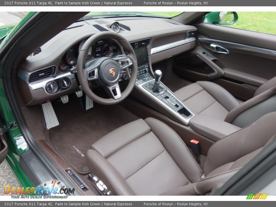 Natural Espresso Interior - 2017 Porsche 911 Targa 4S Photo #19