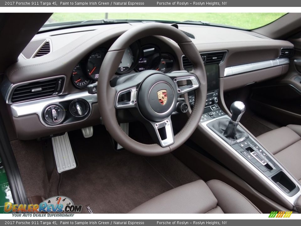 2017 Porsche 911 Targa 4S Paint to Sample Irish Green / Natural Espresso Photo #21