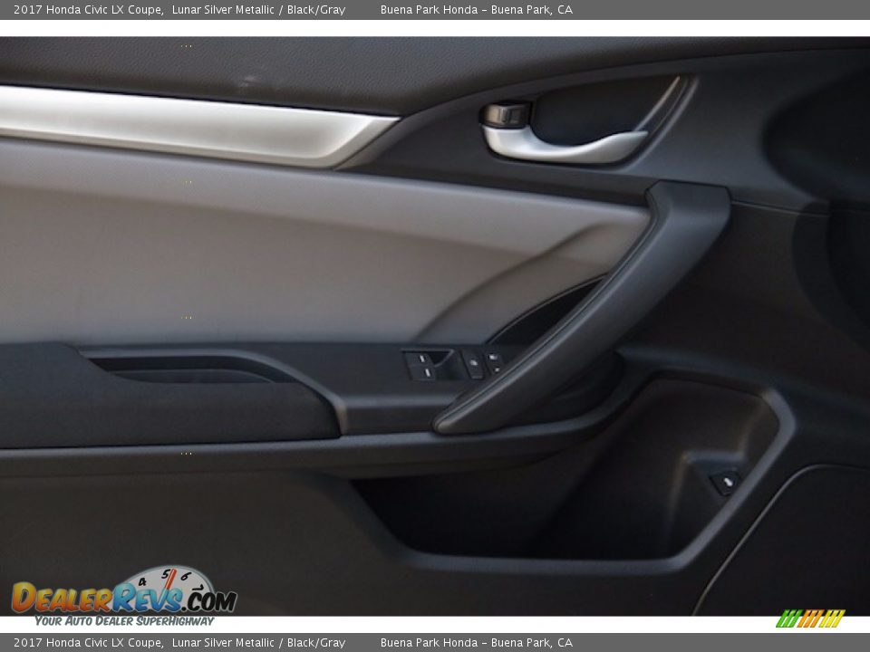 2017 Honda Civic LX Coupe Lunar Silver Metallic / Black/Gray Photo #7