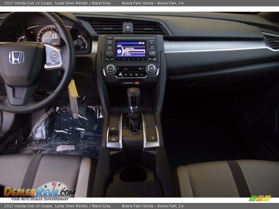 2017 Honda Civic LX Coupe Lunar Silver Metallic / Black/Gray Photo #11