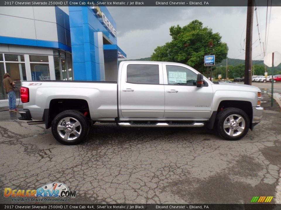 2017 Chevrolet Silverado 2500HD LT Crew Cab 4x4 Silver Ice Metallic / Jet Black Photo #1
