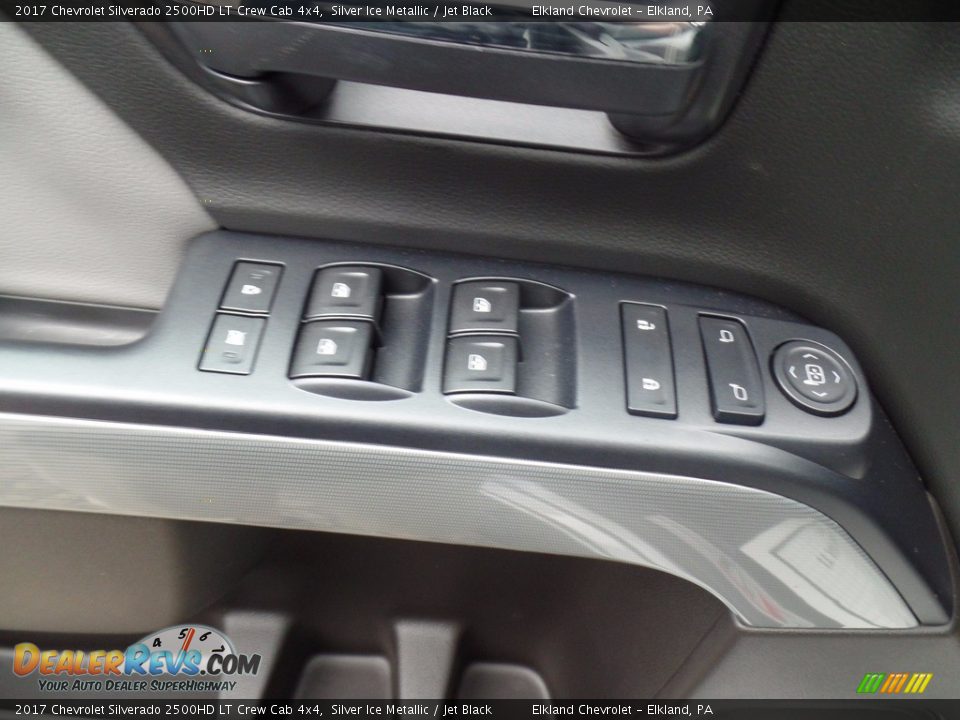 2017 Chevrolet Silverado 2500HD LT Crew Cab 4x4 Silver Ice Metallic / Jet Black Photo #16